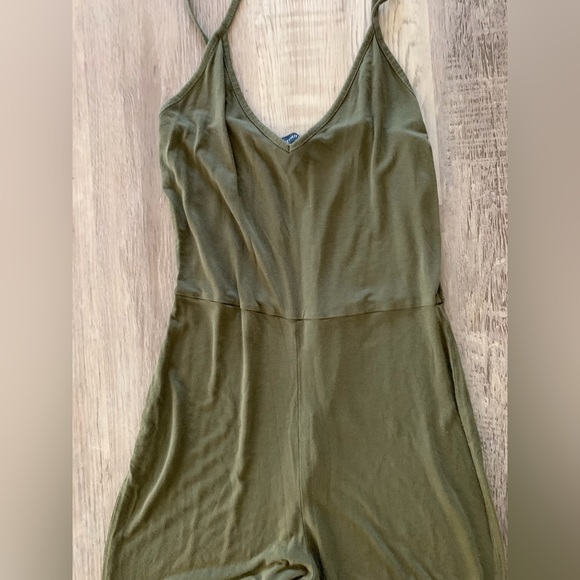 Pretty Little Thing 🧩‎ Olive green Jumper - Picture 5 of 5